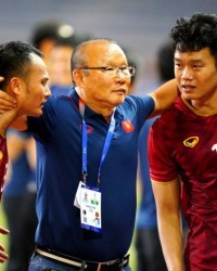 狗子28-越南提前集中备战12强赛 朴恒绪回国奔丧月底返越