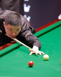 狗子28-丁俊晖手感火热一杆破百 首阶段7-2领先吉尔伯特