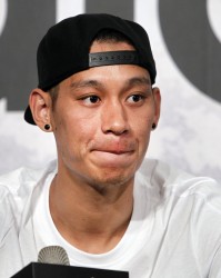 狗子28-经纪人：林书豪听闻被换到湖人时超兴奋 据说斯科特对亚裔不友好