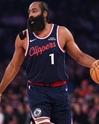 狗子28-快船加时121-117险胜猛龙 球员评价：5人优秀，3人及格，3人低迷|洛佩斯|多伦多猛龙队|洛杉矶快船队|伊维察·祖巴茨|詹姆斯·哈登_新浪体育_新浪新闻