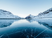 柬媒:柬埔寨国王西哈莫尼和太后莫尼列将访华